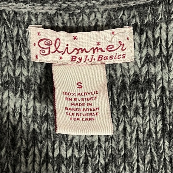 Worn Once! Glimmer by J.J. Basics Gray Knit Short Sleeve Winter Dress Top - Picture 4 of 5